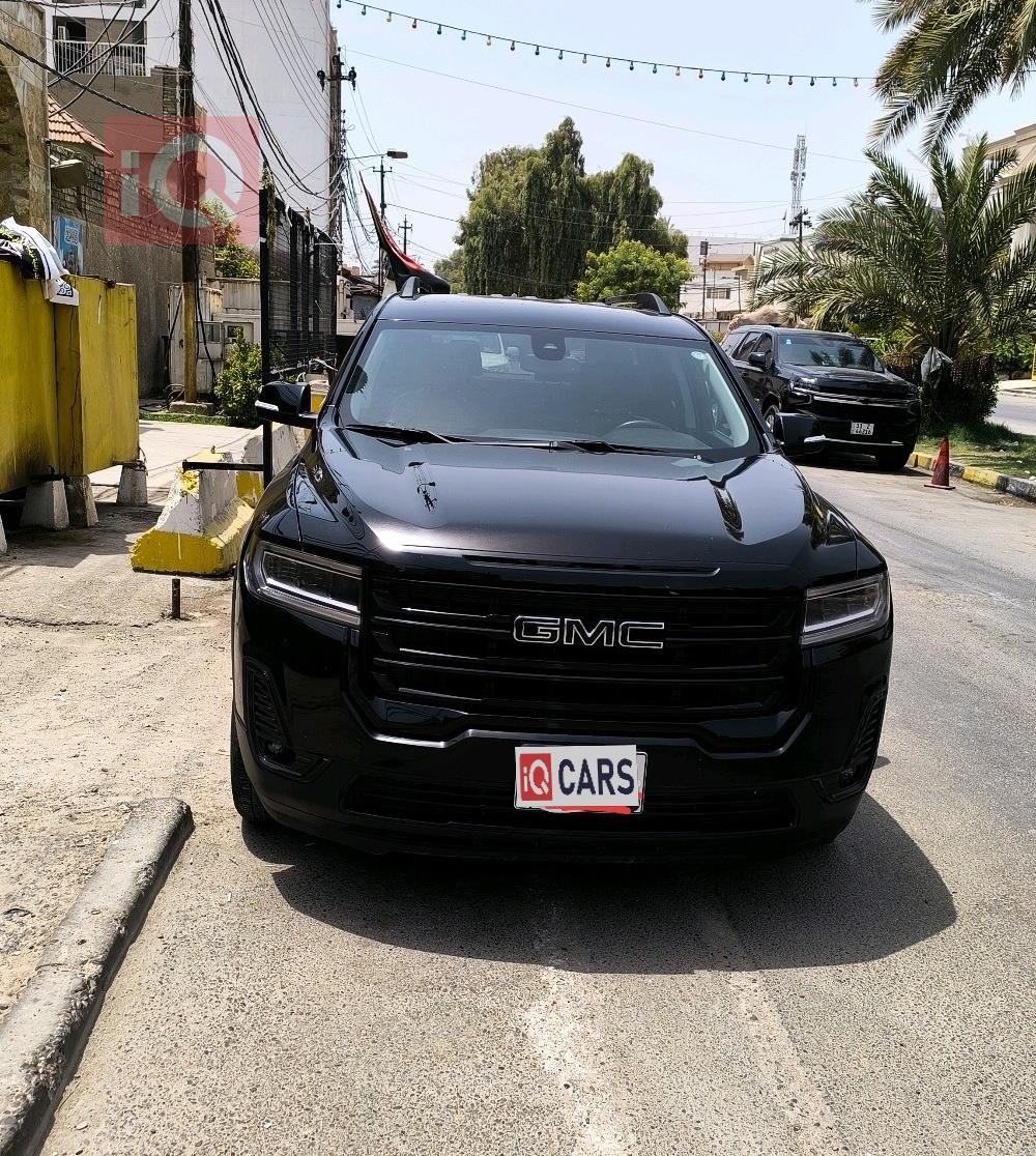 جي ام سي اكاديا